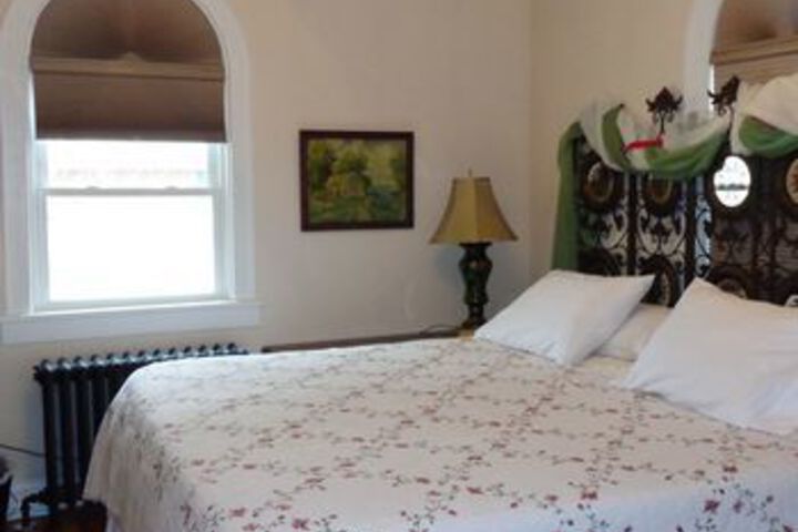 Connellsville Bed and Breakfast