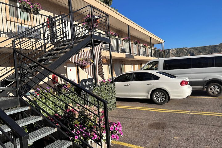 Hotel 2 of 33
