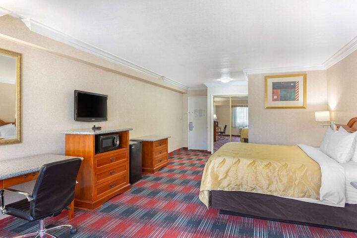 Room 22 of 55