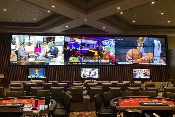 Caesars Southern Indiana Hotel & Casino - a Caesars Rewards Destination