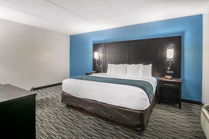 Room 19 of 36