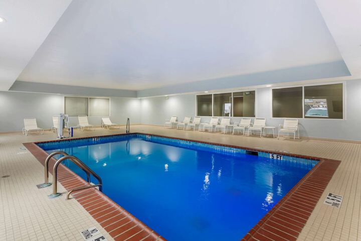 Pool 8 of 40