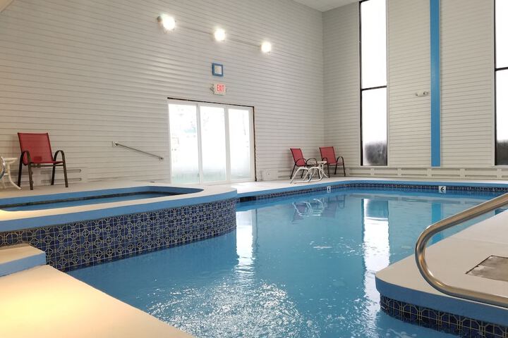 Pool 7 of 49