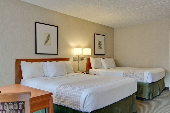 Room 16 of 22