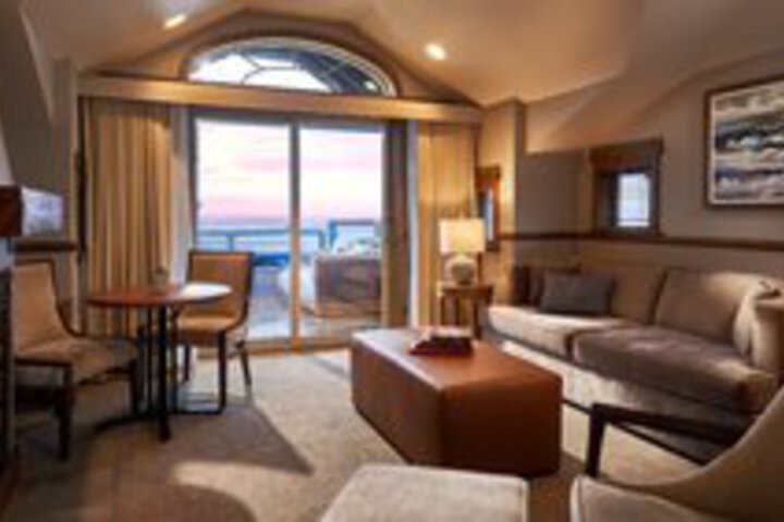 Room 200 of 248