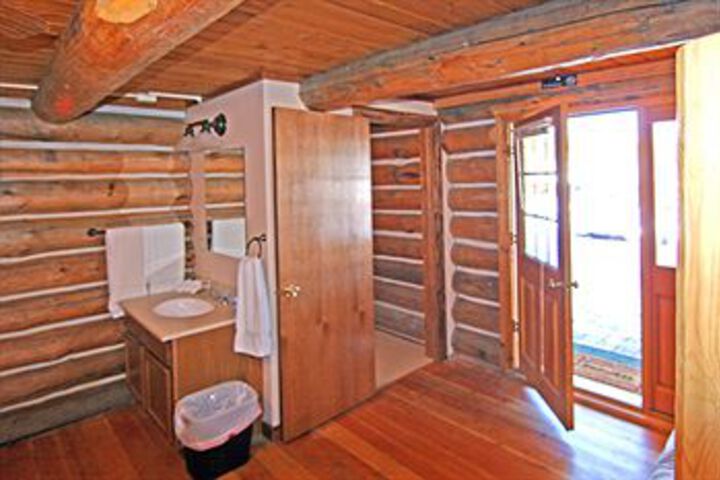 Wyoming High Country Lodge