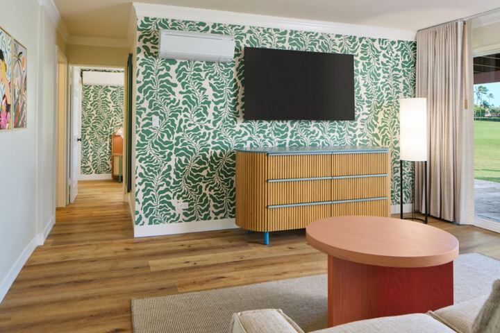 Royal Lahaina Resort & Bungalows