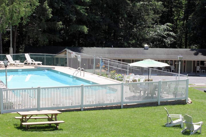 Pool 5 of 44