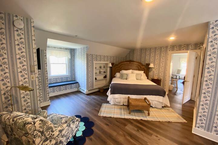 Brook Farm Inn