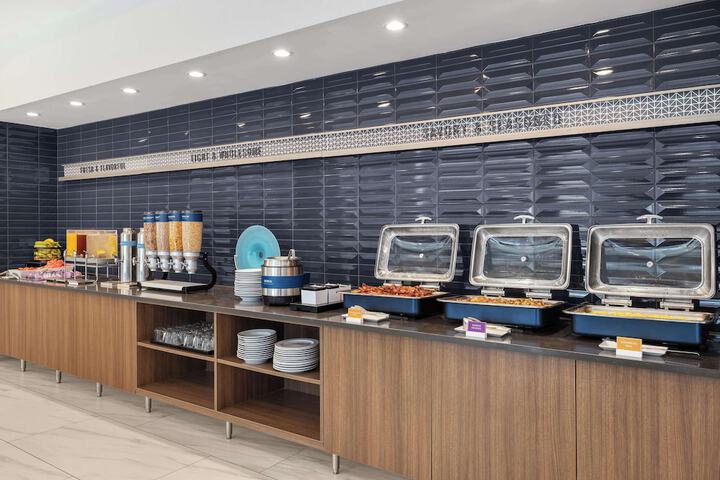 Breakfast/Coffee Service 45 of 54