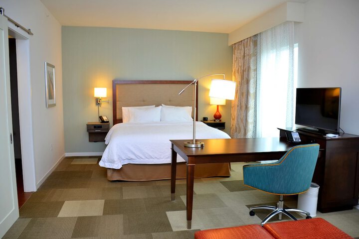 Room 42 of 65