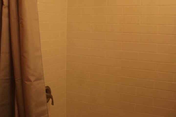 Room 70 of 87