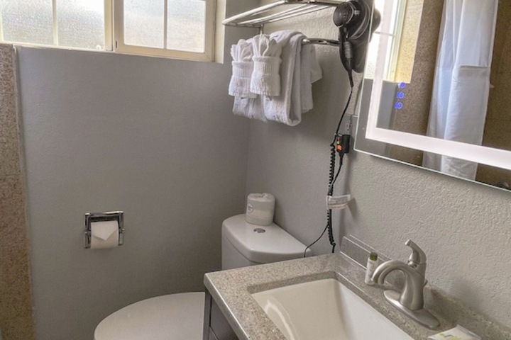 Room 15 of 29
