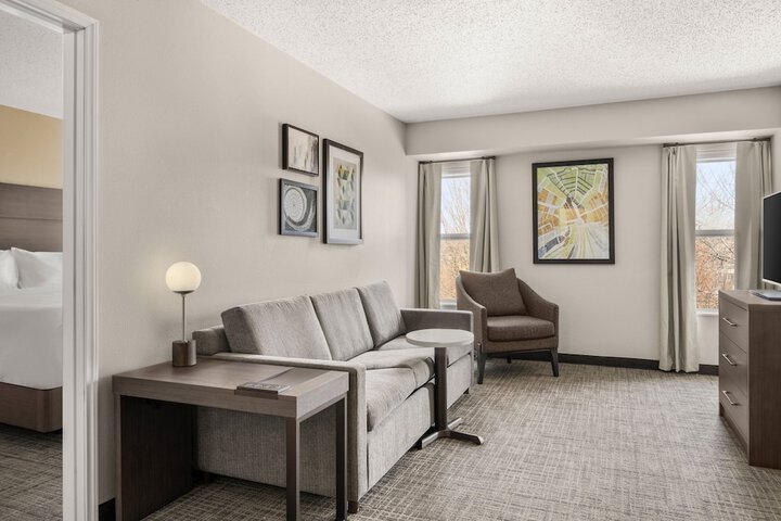 Room 13 of 26