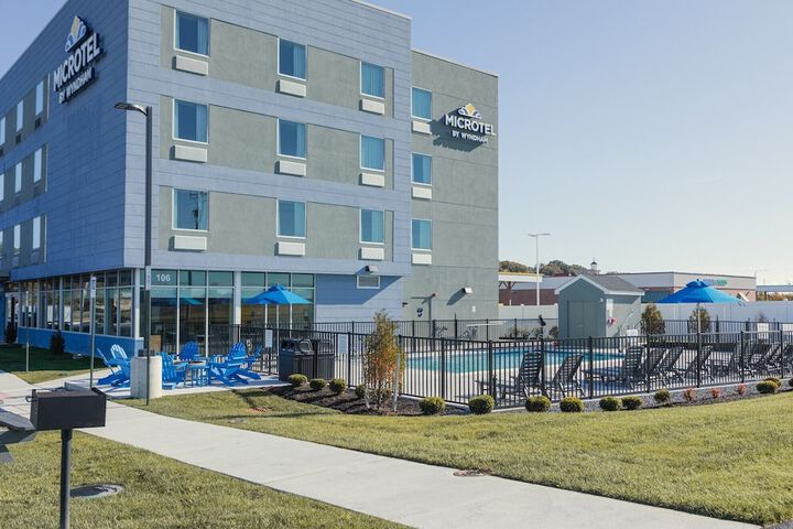 Microtel Inn & Suites by Wyndham Milford