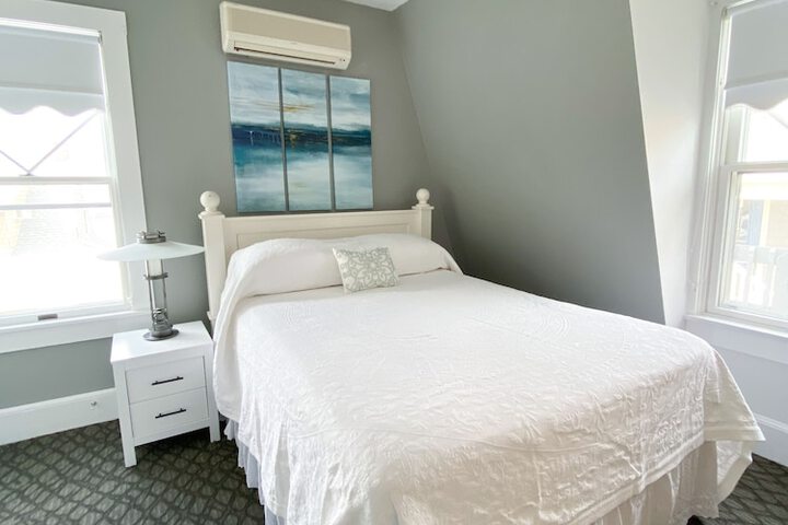 Room 50 of 468