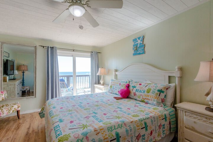 Room 4 of 36
