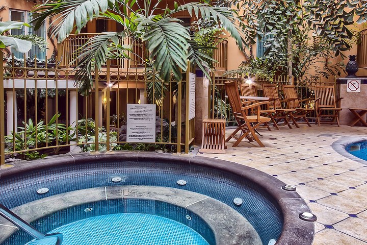 Hôtel Palace Royal Centre-Ville par JARO