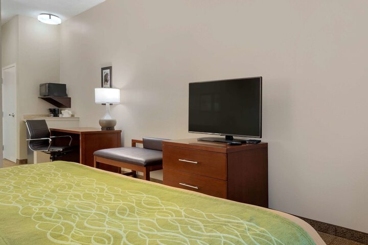 Room 14 of 25