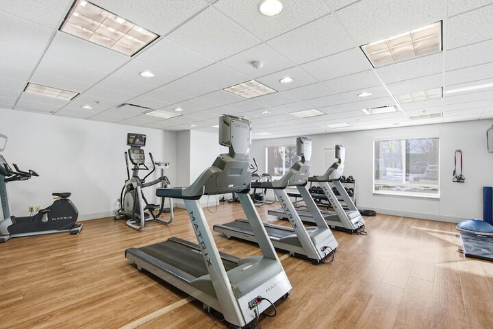 Holiday Inn Express & Suites Bethlehem Arpt-Allentown Area