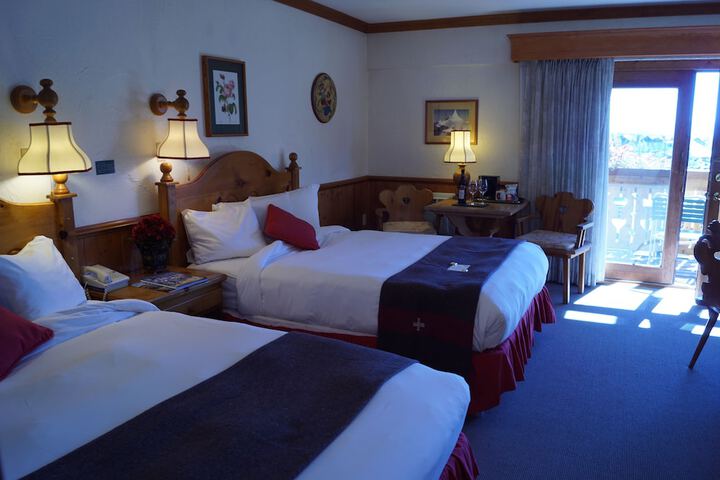 Room 18 of 46