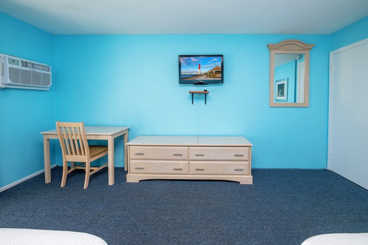 Room 42 of 67