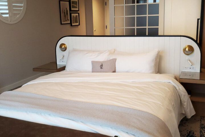 The Brenton Hotel