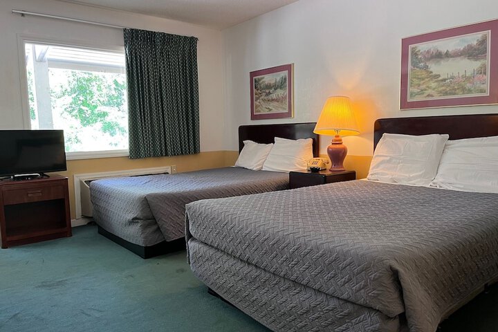 WINDTREE INN