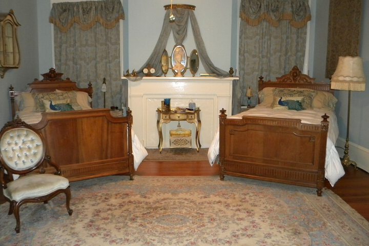Room 13 of 41