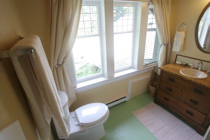 Room 7 of 30