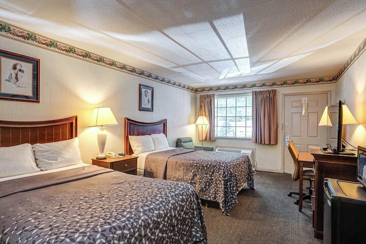 Room 31 of 40
