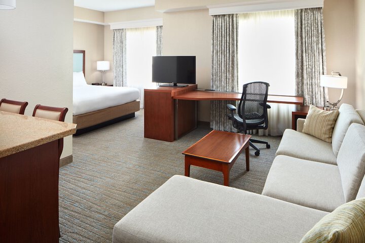 Room 21 of 39