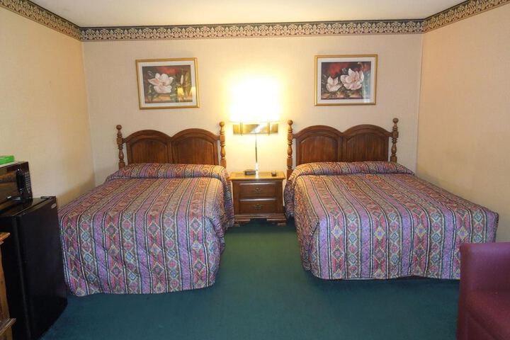 Room 28 of 60