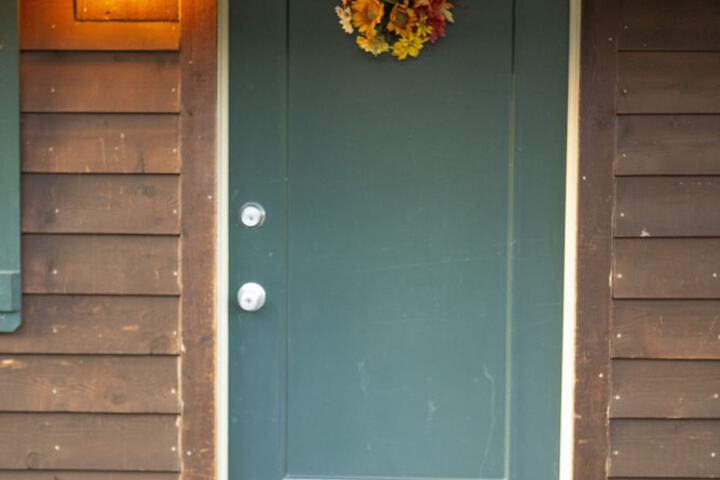 The Chimney Rock Inn & Cottages