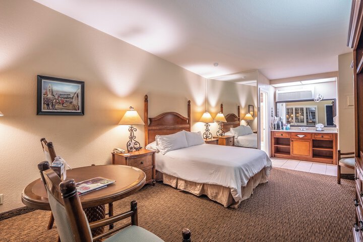 Casa Ojai Inn