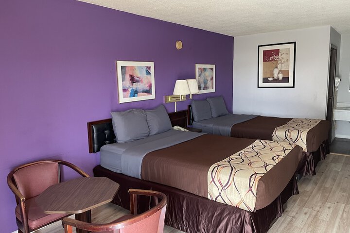 Room 52 of 84