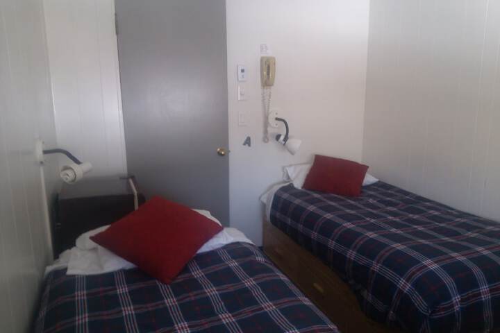 Room 75 of 104