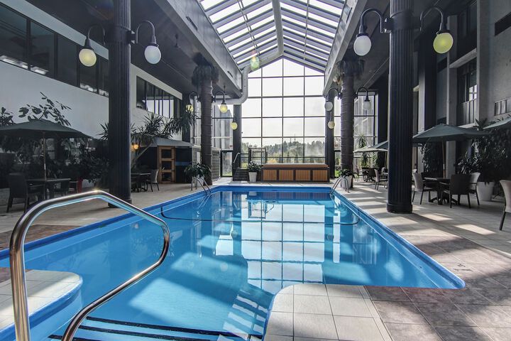 Pool 24 of 127