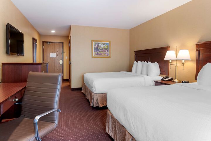 Room 30 of 72