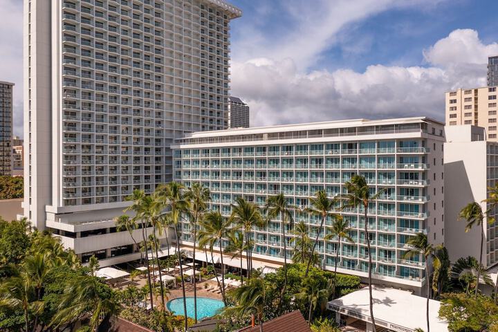 Hotel 4 of 109
