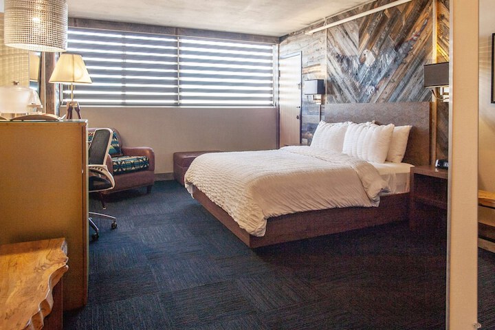 The Rushmore Hotel & Suites BW Premier Collection