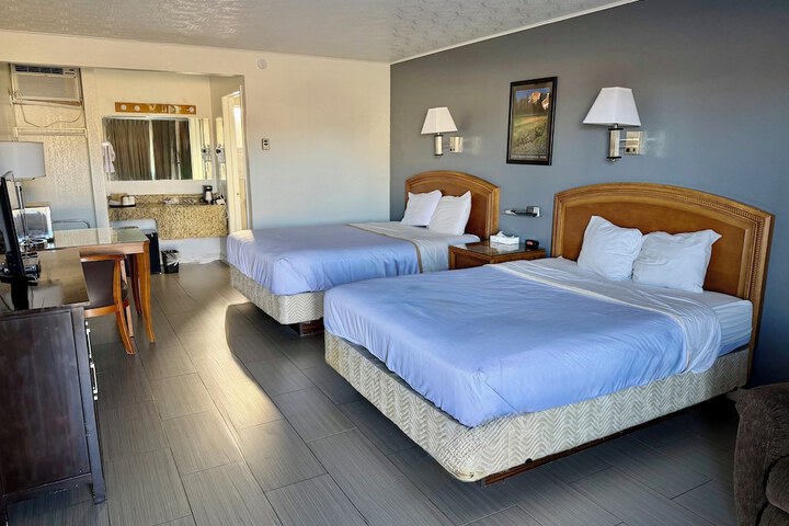 Bristlecone Motel