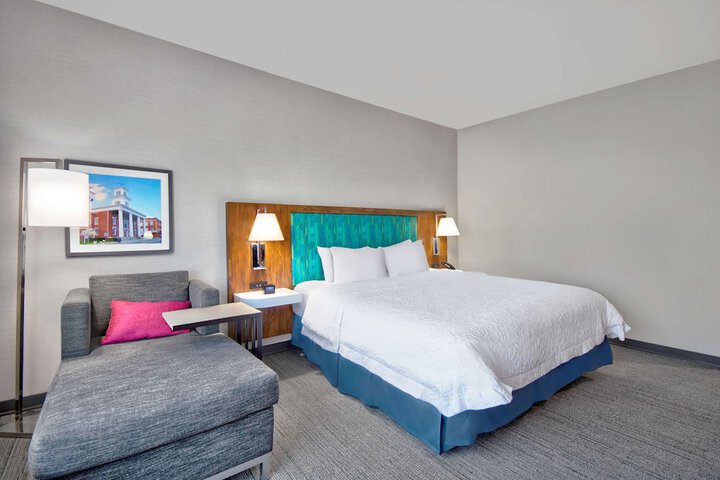 Room 21 of 39