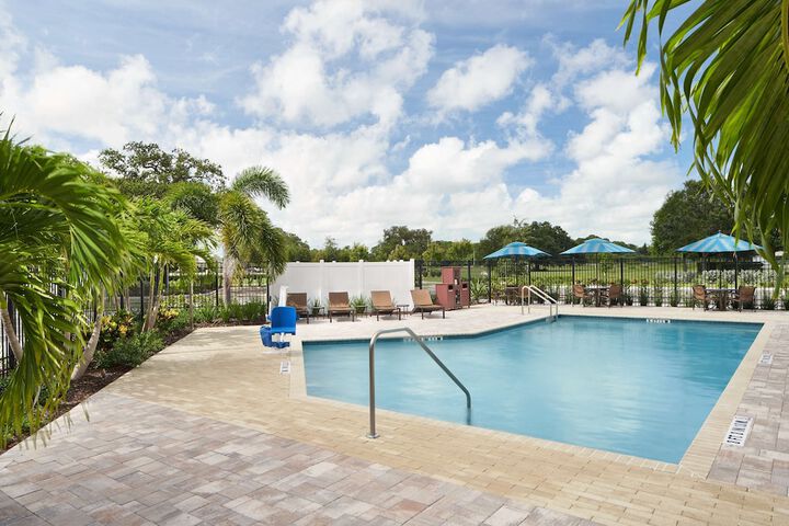 Hyatt Place Melbourne / Palm Bay / I-95