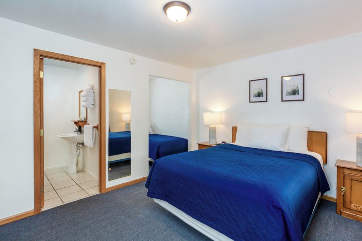 Cascade Motel
