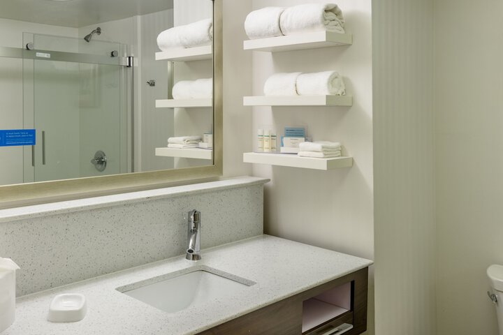Hampton Inn & Suites Jackson-Coliseum