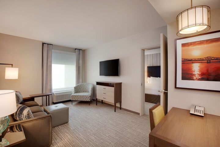 Room 15 of 36