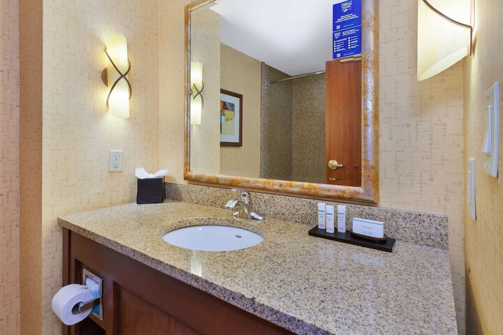 Room 21 of 45