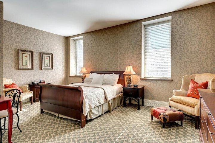 Room 17 of 52