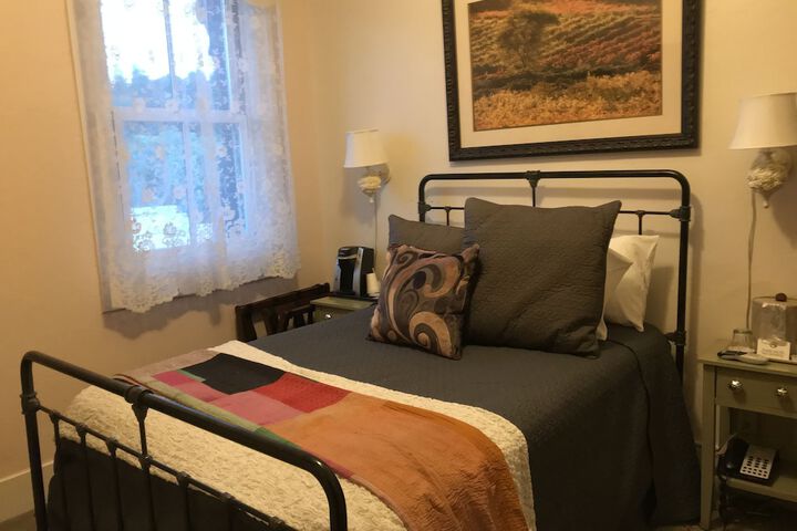Room 45 of 65
